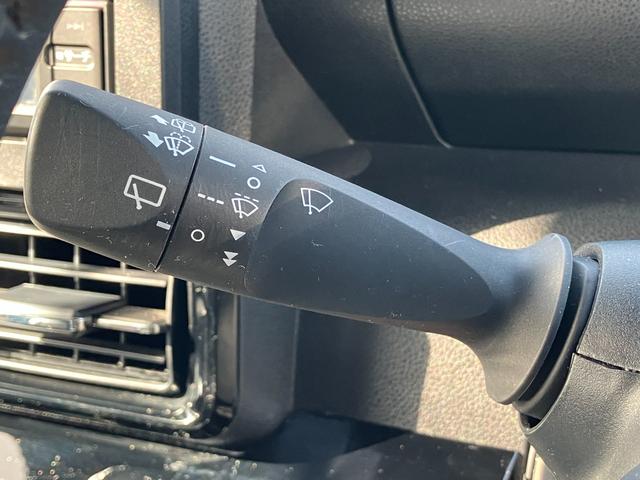 タントカスタムＲＳ１５インチアルミホイール　キーフリーシステム　プッシュボタンスタート　オートエアコン（プッシュ式）　フルＬＥＤヘッドランプ　オート格納式カラードドアミラー　本革巻ステアリングホイール（静岡県）の中古車