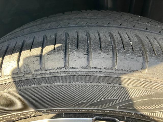 ロッキーＧ１７インチアルミホイール　ＵＶＩＲカット遮音ガラス　フルＬＥＤヘッドランプ　運転席・助手席シートヒーター　ウレタンステアリングホイール　本革シフトノブ　アクティブマルチインフォメーションメーター（静岡県）の中古車