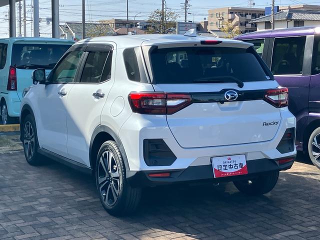 ロッキーＧ１７インチアルミホイール　ＵＶＩＲカット遮音ガラス　フルＬＥＤヘッドランプ　運転席・助手席シートヒーター　ウレタンステアリングホイール　本革シフトノブ　アクティブマルチインフォメーションメーター（静岡県）の中古車