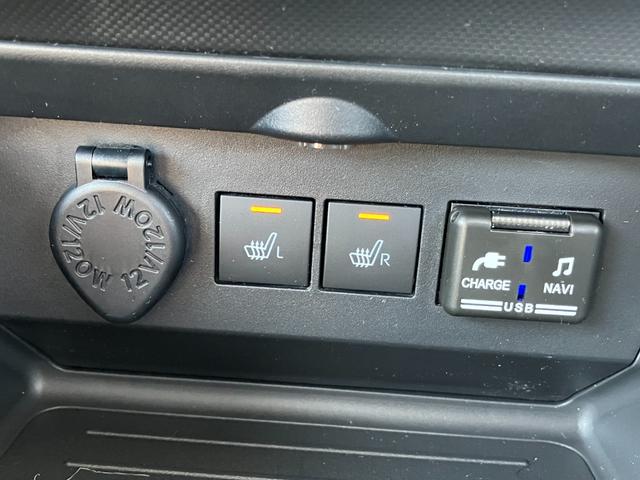 ロッキーＧ１７インチアルミホイール　ＵＶＩＲカット遮音ガラス　フルＬＥＤヘッドランプ　運転席・助手席シートヒーター　ウレタンステアリングホイール　本革シフトノブ　アクティブマルチインフォメーションメーター（静岡県）の中古車