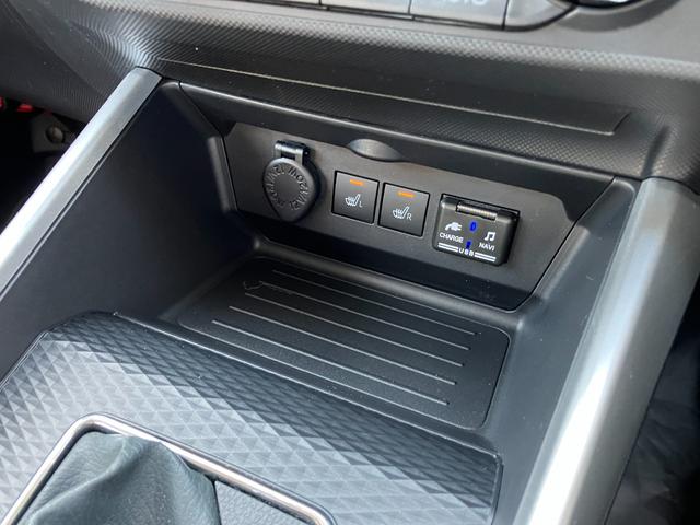 ロッキーＧ１７インチアルミホイール　ＵＶＩＲカット遮音ガラス　フルＬＥＤヘッドランプ　運転席・助手席シートヒーター　ウレタンステアリングホイール　本革シフトノブ　アクティブマルチインフォメーションメーター（静岡県）の中古車