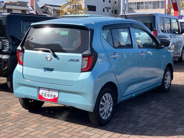 ミライースＬ　ＳＡIII１３インチフルホイールキャップ　マルチリフレクターハロゲンヘッドランプ　可倒式ドアミラー　自発光式デジタルメーターアンバーイルミネーションメーター　マニュアルエアコン（ダイヤル式）　キーレスエントリー（静岡県）の中古車