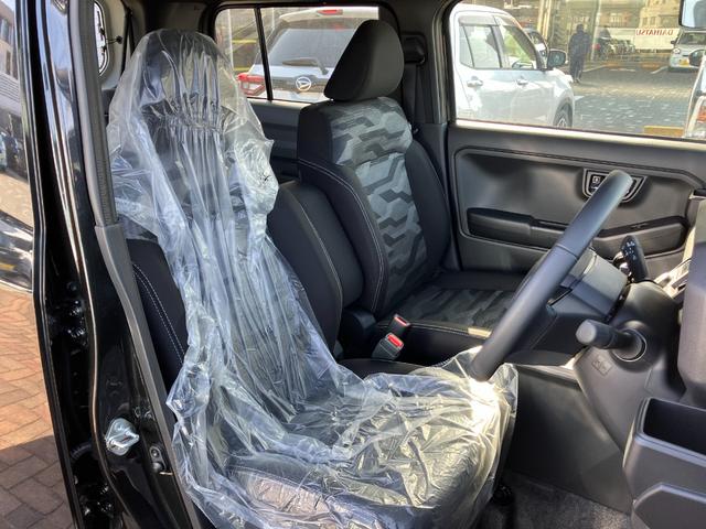 タフトＧ　クロムベンチャーメッキドアアウターハンドル　１５インチアルミホイール　オートレベリング機能付フルＬＥＤヘッドランプ　ＬＥＤフォグランプ　本革巻ステアリングホイール　本革巻インパネセンターシフト（静岡県）の中古車