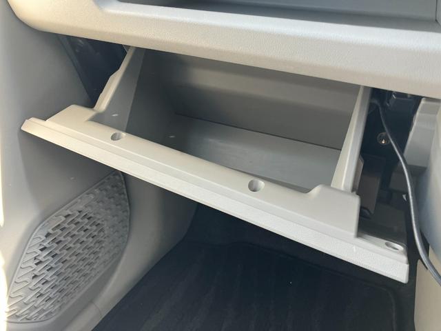 ムーヴＬ　ＳＡII１４インチフルホイールキャップ　ＵＶカットゴラス（フロントドア）　ウレタンステアリングホイール　キーレスエントリー　マニュアルエアコン（ダイヤル式）（静岡県）の中古車