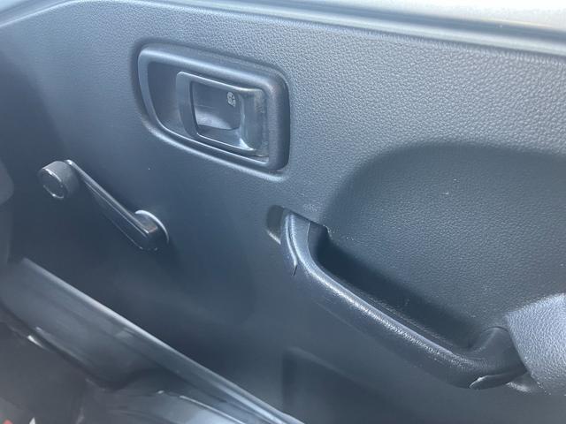 ハイゼットトラックスタンダード　農用スペシャルＳＡIIIｔ４ＷＤ　ＭＴ　プリントレザーシート表皮　マニュアルエアコン　クリーンエアフィルター　電動式パワーステアリング（静岡県）の中古車