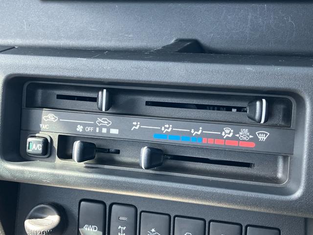 ハイゼットトラックスタンダード　農用スペシャルＳＡIIIｔ４ＷＤ　ＭＴ　プリントレザーシート表皮　マニュアルエアコン　クリーンエアフィルター　電動式パワーステアリング（静岡県）の中古車