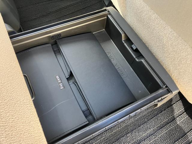 ムーヴキャンバスGメイクアップVS SAIII14インチフルホイールキャップ LEDヘッドランプ キーフリーシステム 両側パワースライドドア オートエアコン(プッシュ式) オートライト 置きラクボックス(静岡県)の中古車