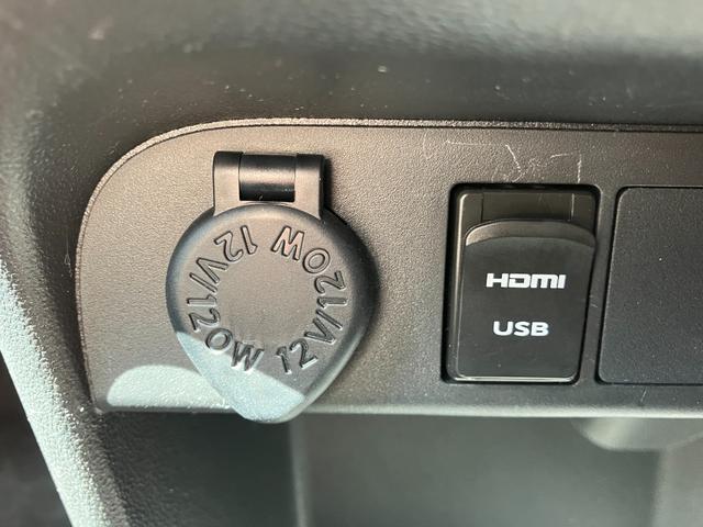 ムーヴキャンバスGメイクアップVS SAIII14インチフルホイールキャップ LEDヘッドランプ キーフリーシステム 両側パワースライドドア オートエアコン(プッシュ式) オートライト 置きラクボックス(静岡県)の中古車