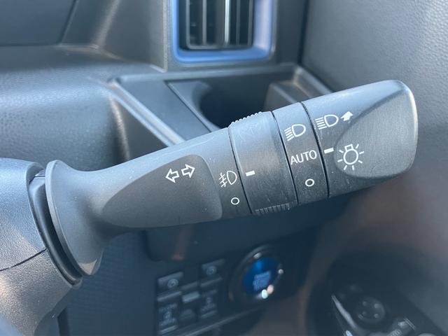 タントカスタムＲＳスタイルセレクション１５インチアルミホイール　キーフリーシステム　プッシュボタンスタート　オートエアコン（プッシュ式）　フルＬＥＤヘッドランプ　オート格納式カラードドアミラー　本革巻ステアリングホイール（静岡県）の中古車