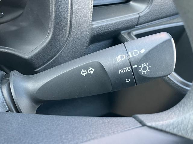 ハイゼットカーゴＤＸＣＶＴ　撥水フルファブリックシート表皮　オーバーヘッドシェルフ　アッパートレイ　キーレスエントリー　ユースフルナット（３１ヶ所）（静岡県）の中古車