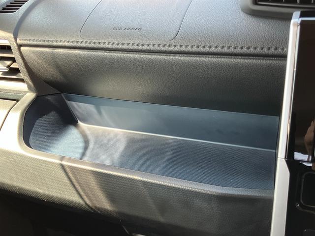 トールカスタムGLEDヘッドランプ キーフリーシステム プッシュボタンスタート オートエアコン(プッシュ式) 両側パワースライドドア マルチインフォメーションディスプレイ(静岡県)の中古車