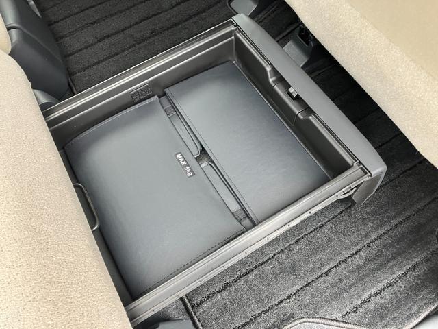 ムーヴキャンバスＧメイクアップリミテッド　ＳＡIII１４インチフルホイールキャップ　ＬＥＤヘッドランプ　キーフリーシステム　両側パワースライドドア　オートエアコン（プッシュ式）　オートライト　置きラクボックス（静岡県）の中古車