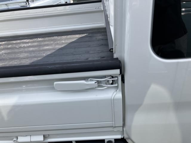 ハイゼットトラックジャンボSAIIItシートスライド&リクライニング機構 荷台ステップ オーバーヘッドシェルフ マニュアルエアコン マニュアル車(静岡県)の中古車