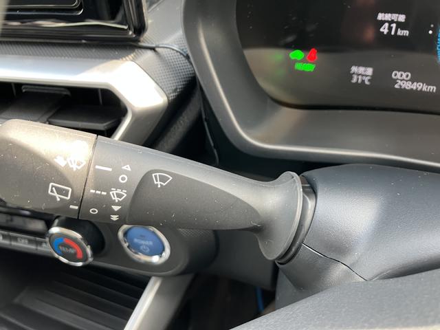 ロッキープレミアムG HEV17インチアルミホイール UVIRカット遮音ガラス フルLEDヘッドランプ キーフリーシステム 革巻きステアリングホイール 本革シフトノブ アクティブマルチインフォメーションメーター(静岡県)の中古車