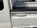 シートスライド＆リクライニング機構　荷台ステップ　オーバーヘッドシェルフ　マニュアルエアコン　マニュアル車（静岡県）の中古車