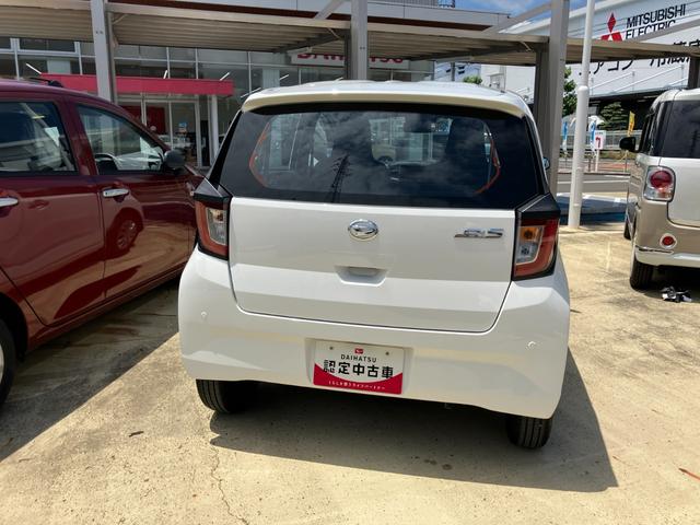 ミライースＬ　ＳＡIII１３インチフルホイールキャップ　マルチリフレクターハロゲンヘッドランプ　可倒式ドアミラー　自発光式デジタルメーターアンバーイルミネーションメーター　マニュアルエアコン（ダイヤル式）　キーレスエントリー（静岡県）の中古車