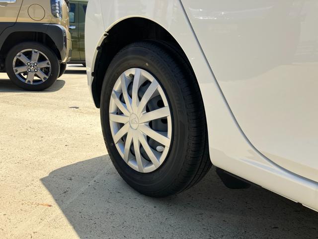 ミライースＬ　ＳＡIII１３インチフルホイールキャップ　マルチリフレクターハロゲンヘッドランプ　可倒式ドアミラー　自発光式デジタルメーターアンバーイルミネーションメーター　マニュアルエアコン（ダイヤル式）　キーレスエントリー（静岡県）の中古車