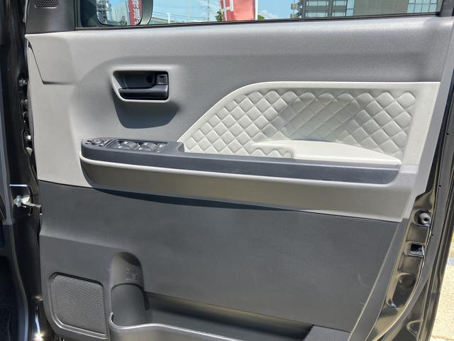 タントＸセレクション３６０度スーパーＵＶＩＲカットガラス　格納式シートバックテーブル　シートバックポケット　運転席シートリフター　チルトステアリング　シートヒーター　リヤヒーターダクト（静岡県）の中古車