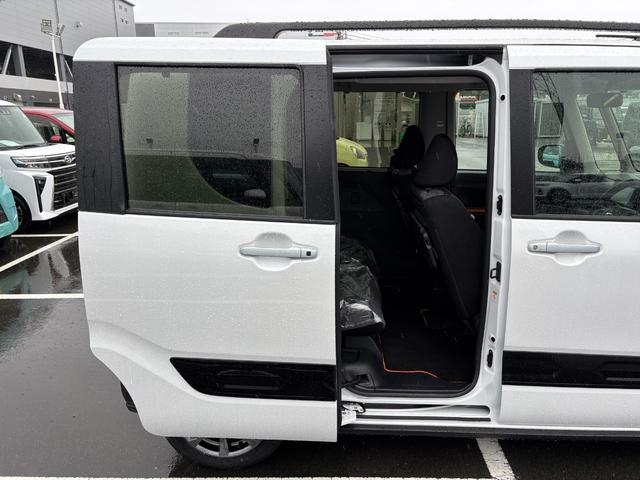 タントファンクロス ナビ付14インチアルミホイール フルLEDヘッドランプ オート格納式カラードドアミラー 両側パワースライドドア キーフリーシステム プッシュボタンスタート(静岡県)の中古車