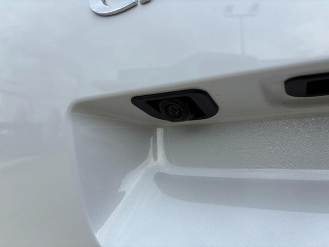 ムーヴキャンバスストライプスＧ１４インチフルホイールキャップ　ＬＥＤヘッドランプ　ＬＥＤフォグランプ　ホっとカップホルダー　両側パワースライドドア　キーフリーシステム　プッシュボタンスタート　ＵＶカットガラス（静岡県）の中古車