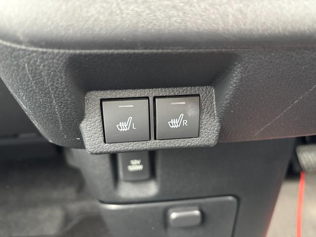 ムーヴキャンバスストライプスＧ１４インチフルホイールキャップ　ＬＥＤヘッドランプ　ＬＥＤフォグランプ　ホっとカップホルダー　両側パワースライドドア　キーフリーシステム　プッシュボタンスタート　ＵＶカットガラス（静岡県）の中古車