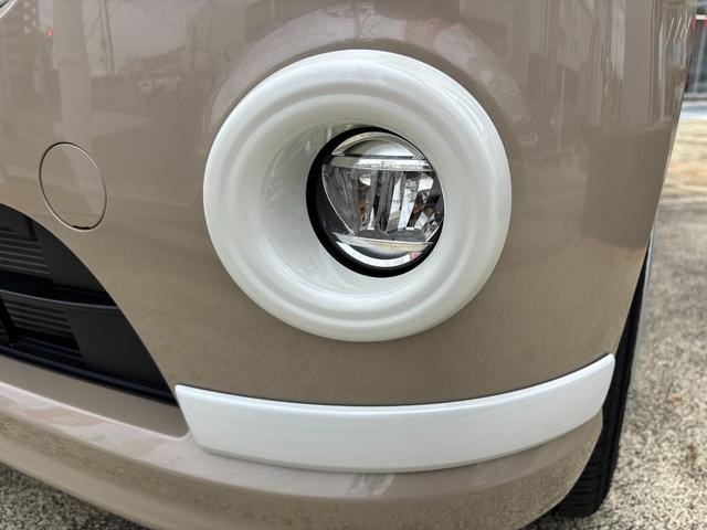 ムーヴキャンバスXホワイトアクセントリミテッド SAIII14インチフルホイールキャップ キーフリーシステム 両側パワースライドドア オートエアコン(プッシュ式) オートライト 置きラクボックス(静岡県)の中古車