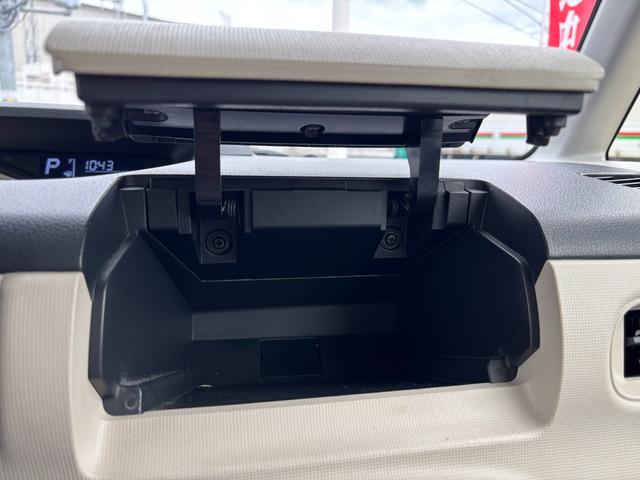 ムーヴキャンバスXホワイトアクセントリミテッド SAIII14インチフルホイールキャップ キーフリーシステム 両側パワースライドドア オートエアコン(プッシュ式) オートライト 置きラクボックス(静岡県)の中古車