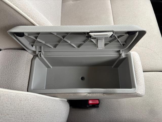 ムーヴキャンバスXホワイトアクセントリミテッド SAIII14インチフルホイールキャップ キーフリーシステム 両側パワースライドドア オートエアコン(プッシュ式) オートライト 置きラクボックス(静岡県)の中古車