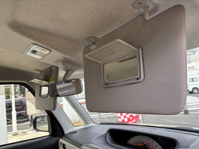 ムーヴキャンバスXホワイトアクセントリミテッド SAIII14インチフルホイールキャップ キーフリーシステム 両側パワースライドドア オートエアコン(プッシュ式) オートライト 置きラクボックス(静岡県)の中古車