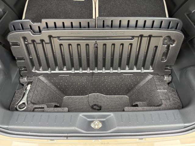 ムーヴキャンバスXホワイトアクセントリミテッド SAIII14インチフルホイールキャップ キーフリーシステム 両側パワースライドドア オートエアコン(プッシュ式) オートライト 置きラクボックス(静岡県)の中古車