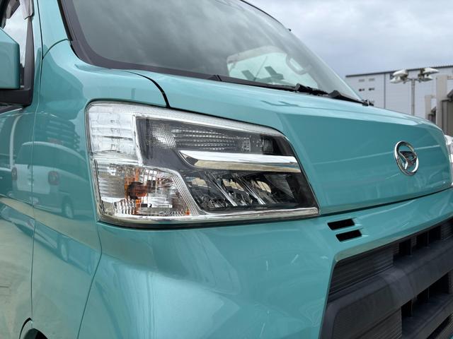 ハイゼットカーゴクルーズＳＡIII２ＷＤ　ＭＴ　電動格納式カラードドアミラー　ＵＶカットガラス（フロントウィンドウ）　１２インチフルホイールキャップ　撥水フルファヴリックシート表皮　キーレスエントリー　マニュアルエアコン（静岡県）の中古車