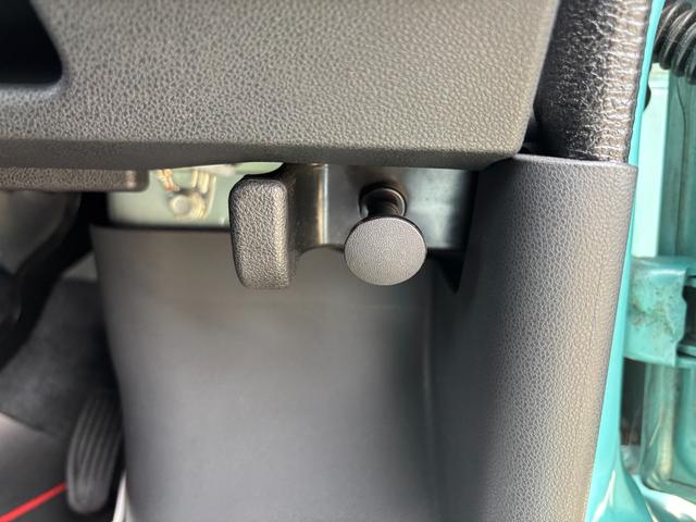 ハイゼットカーゴクルーズＳＡIII２ＷＤ　ＭＴ　電動格納式カラードドアミラー　ＵＶカットガラス（フロントウィンドウ）　１２インチフルホイールキャップ　撥水フルファヴリックシート表皮　キーレスエントリー　マニュアルエアコン（静岡県）の中古車