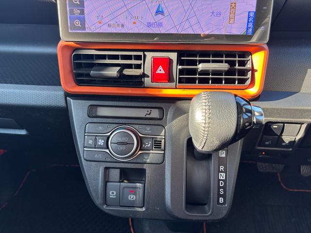 タントファンクロスターボ１５インチアルミホイール　キーフリーシステム　プッシュボタンスタート　オートエアコン（プッシュ式）　フルＬＥＤヘッドランプ　オート格納式カラードドアミラー　本革巻ステアリングホイール（静岡県）の中古車