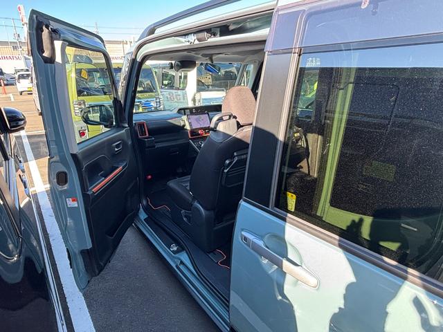 タントファンクロスターボ１５インチアルミホイール　キーフリーシステム　プッシュボタンスタート　オートエアコン（プッシュ式）　フルＬＥＤヘッドランプ　オート格納式カラードドアミラー　本革巻ステアリングホイール（静岡県）の中古車