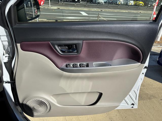 キャストスタイルG VS SAIIIシートヒーター ウレタンステアリングホイール 15インチアルミホイール BiAngleLEDヘッドランプ LEDフォグランプ LEDフロントパーソナルランプ LEDルームランプ(静岡県)の中古車