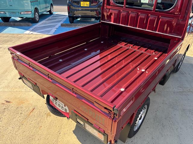 ハイゼットトラックジャンボエクストラLEDヘッドランプ シートスライド&リクライニング機構 荷台ステップ オーバーヘッドシェルフ マニュアルエアコン コーナーセンサー(静岡県)の中古車