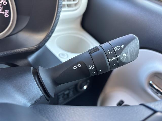 ムーヴキャンバスストライプスＧ１４インチフルホイールキャップ　ＬＥＤヘッドランプ　ＬＥＤフォグランプ　ホっとカップホルダー　両側パワースライドドア　キーフリーシステム　プッシュボタンスタート　ＵＶカットガラス（静岡県）の中古車