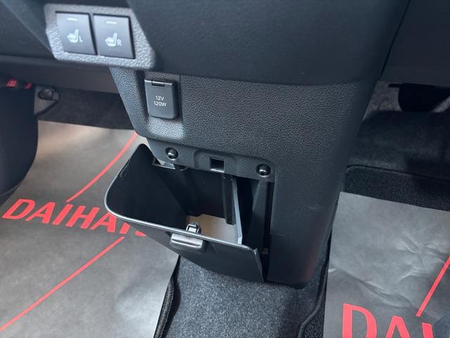 ムーヴキャンバスストライプスＧ１４インチフルホイールキャップ　ＬＥＤヘッドランプ　ＬＥＤフォグランプ　ホっとカップホルダー　両側パワースライドドア　キーフリーシステム　プッシュボタンスタート　ＵＶカットガラス（静岡県）の中古車