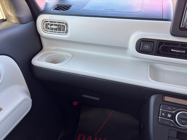 ムーヴキャンバスストライプスＧ１４インチフルホイールキャップ　ＬＥＤヘッドランプ　ＬＥＤフォグランプ　ホっとカップホルダー　両側パワースライドドア　キーフリーシステム　プッシュボタンスタート　ＵＶカットガラス（静岡県）の中古車