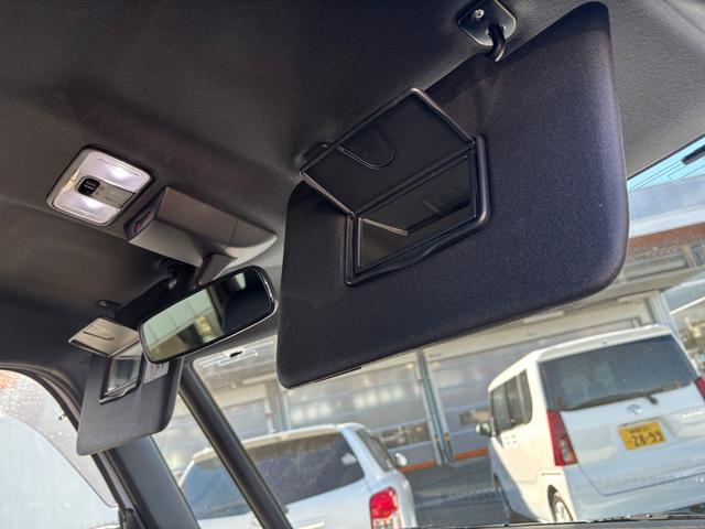 タントカスタムRS15インチアルミホイール キーフリーシステム プッシュボタンスタート オートエアコン(プッシュ式) フルLEDヘッドランプ オート格納式カラードドアミラー 本革巻ステアリングホイール(静岡県)の中古車