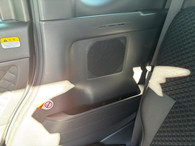 タントカスタムRS15インチアルミホイール キーフリーシステム プッシュボタンスタート オートエアコン(プッシュ式) フルLEDヘッドランプ オート格納式カラードドアミラー 本革巻ステアリングホイール(静岡県)の中古車