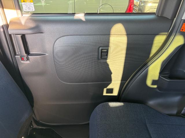 ムーヴキャンバスセオリーG14インチフルホイールキャップ LEDヘッドランプ LEDフォグランプ ホっとカップホルダー 両側パワースライドドア キーフリーシステム プッシュボタンスタート UVカットガラス(静岡県)の中古車