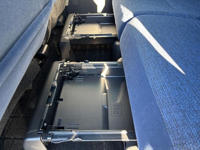 ムーヴキャンバスセオリーG14インチフルホイールキャップ LEDヘッドランプ LEDフォグランプ ホっとカップホルダー 両側パワースライドドア キーフリーシステム プッシュボタンスタート UVカットガラス(静岡県)の中古車