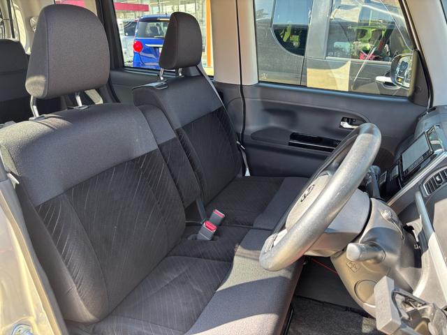 タントＸ　ＶＳ　ＳＡIIIキーフリーシステム　パワースライドドア（左側）　オートエアコン（プッシュ式）　オートライト　ハロゲンヘッドランプ　マルチインフォメーションディスプレイ（静岡県）の中古車