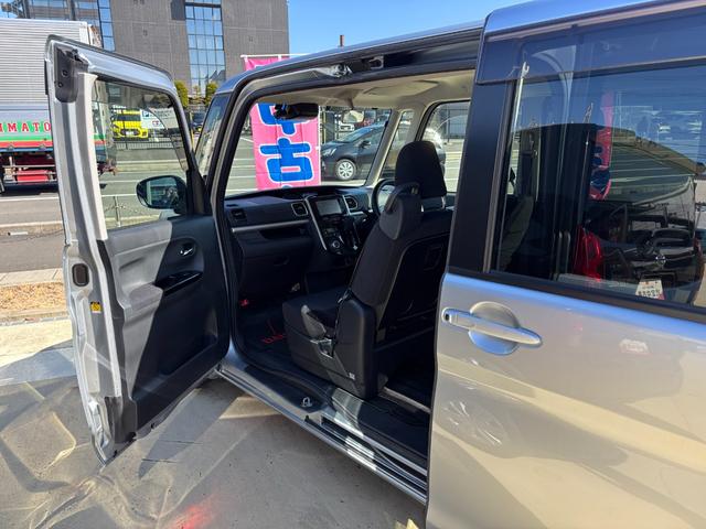 タントＸ　ＶＳ　ＳＡIIIキーフリーシステム　パワースライドドア（左側）　オートエアコン（プッシュ式）　オートライト　ハロゲンヘッドランプ　マルチインフォメーションディスプレイ（静岡県）の中古車