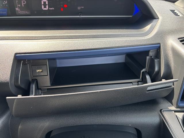 タントカスタムＸ１４インチアルミホイール　大型エアロバンパー　フルＬＥＤヘッドランプ　オート格納式カラードドアミラー　両側パワースライドドア　キーフリーシステム　プッシュボタンスタート（静岡県）の中古車