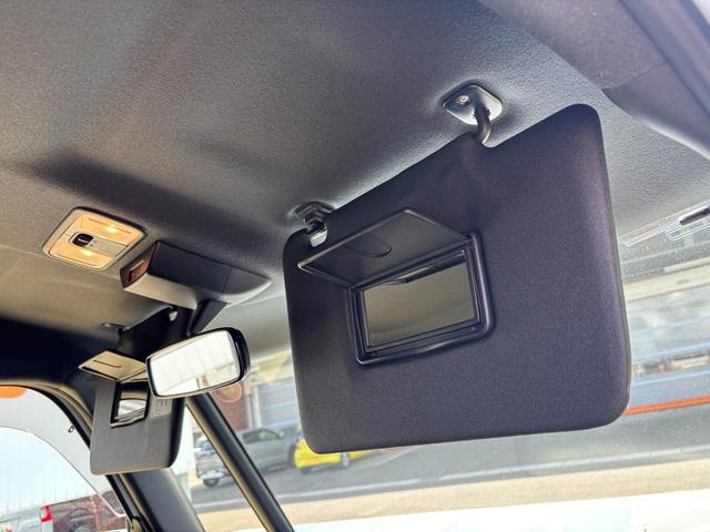 タントカスタムＸ１４インチアルミホイール　大型エアロバンパー　フルＬＥＤヘッドランプ　オート格納式カラードドアミラー　両側パワースライドドア　キーフリーシステム　プッシュボタンスタート（静岡県）の中古車