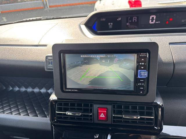 タントカスタムＸ１４インチアルミホイール　大型エアロバンパー　フルＬＥＤヘッドランプ　オート格納式カラードドアミラー　両側パワースライドドア　キーフリーシステム　プッシュボタンスタート（静岡県）の中古車