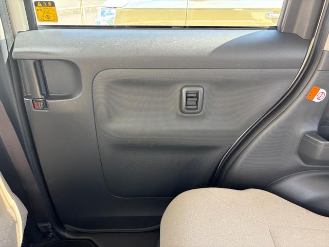 ムーヴキャンバスＧメイクアップＶＳ　ＳＡIII１４インチフルホイールキャップ　ＬＥＤヘッドランプ　キーフリーシステム　両側パワースライドドア　オートエアコン（プッシュ式）　オートライト　置きラクボックス（静岡県）の中古車