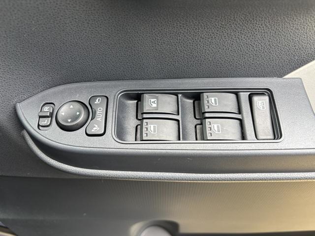 タントＸ１４インチフルホイールキャップ　フルＬＥＤヘッドランプ　オート格納式カラードドアミラー　左側パワースライドドア　ＴＦＴカラーマルチインフォメーションディスプレイ　フルファブリックシート（静岡県）の中古車